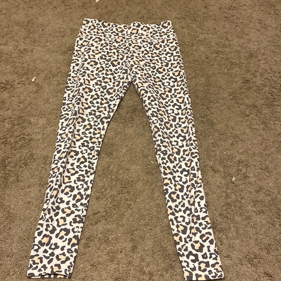 Leopard Leggings - Picture 1 of 1
